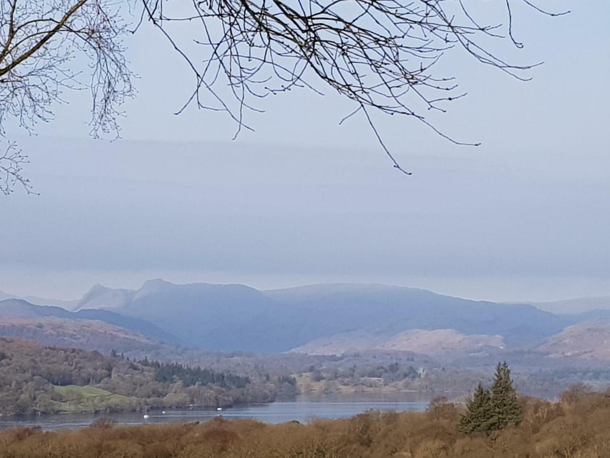 Marina Boathouse, Lake Windermere Lets โบว์เนส ออน วินเดอเมียร์ ภายนอก รูปภาพ